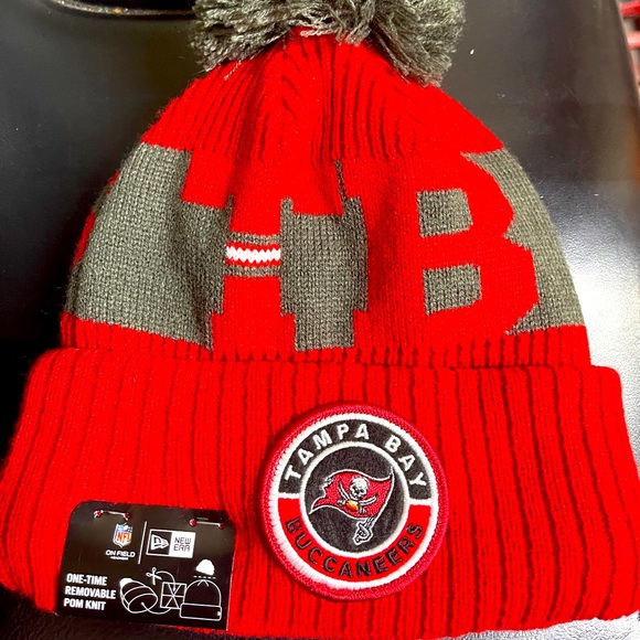 Brand New Tampa Bay Buccaneers Beanie 